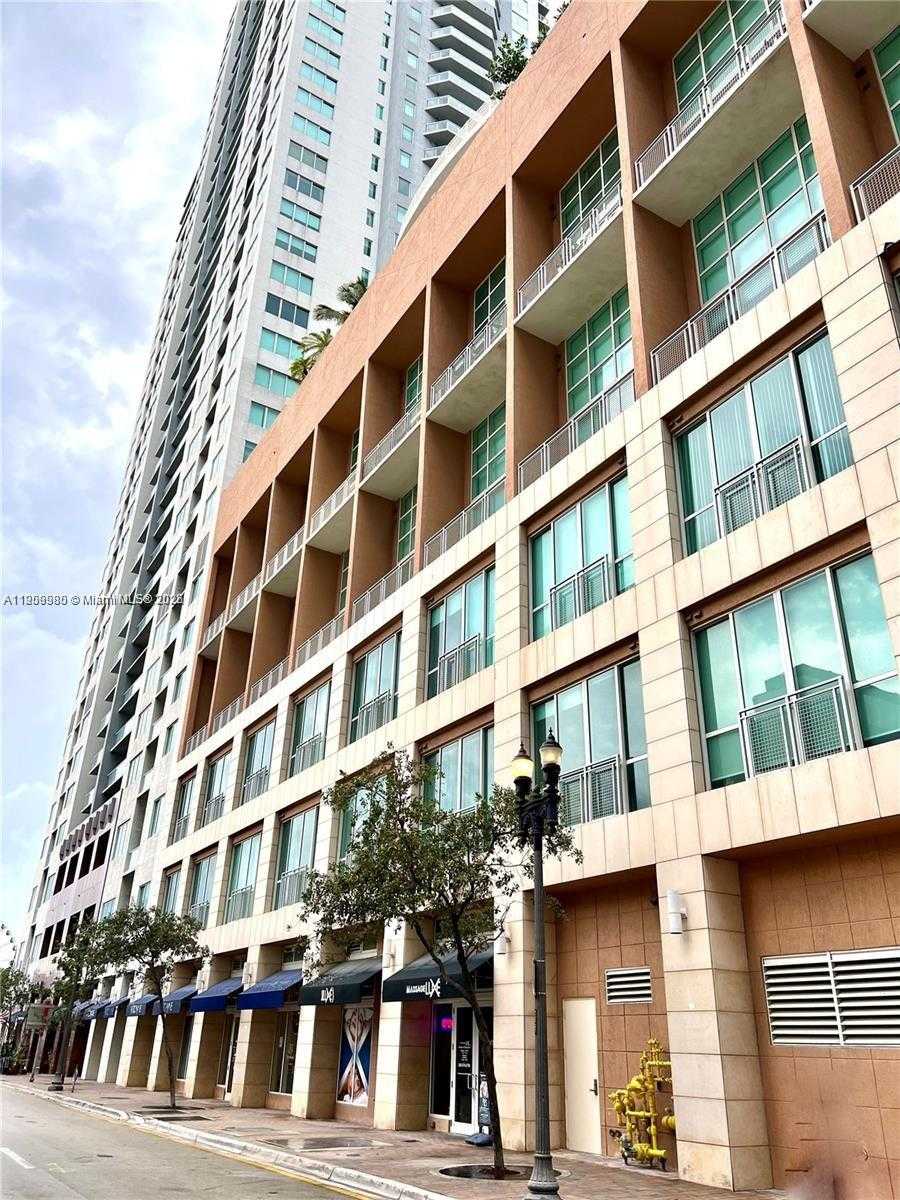 Small Image of 244 BISCAYNE BLVD #348, Miami Number 2
