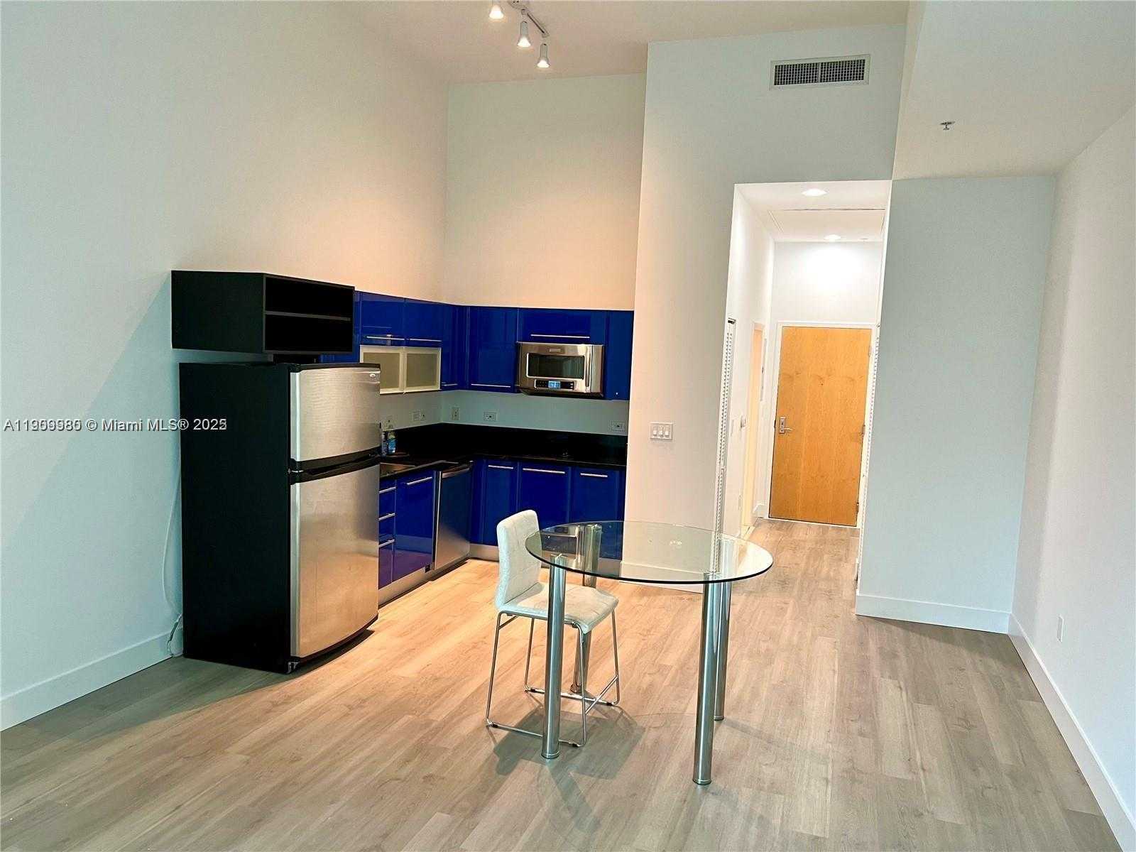 Small Image of 244 BISCAYNE BLVD #348, Miami Number 5