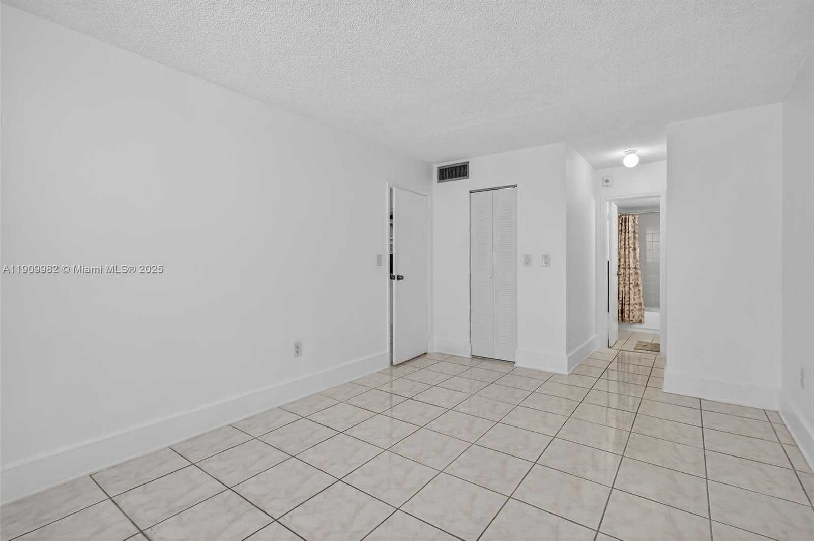 Small Image of 16465 NORTH EAST 22ND AVE #116, North Miami Beach Number 16