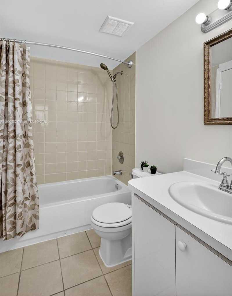 Small Image of 16465 NORTH EAST 22ND AVE #116, North Miami Beach Number 23
