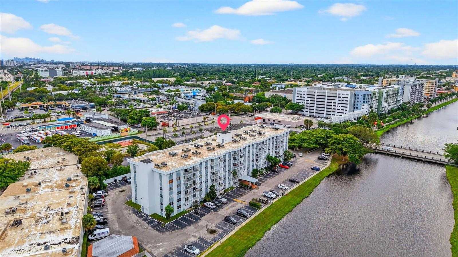 Small Image of 16465 NORTH EAST 22ND AVE #116, North Miami Beach Number 41