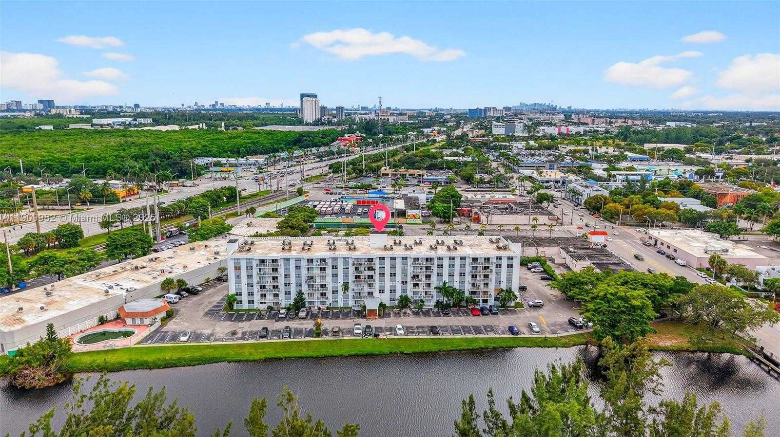 Small Image of 16465 NORTH EAST 22ND AVE #116, North Miami Beach Number 43