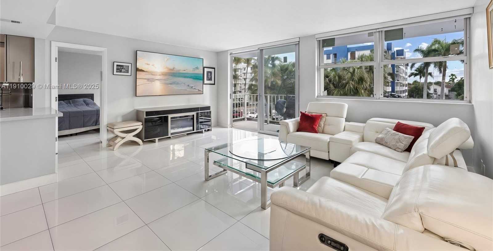 Small Image of 16546 NORTH EAST 26TH AVE #3J, North Miami Beach Number 4