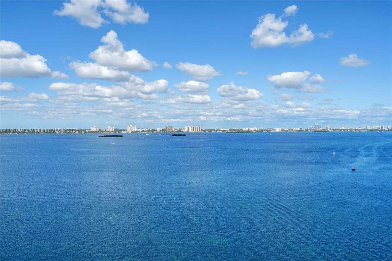 Small Image of 1865 79TH ST CSWY #PHI, North Bay Village Number 42