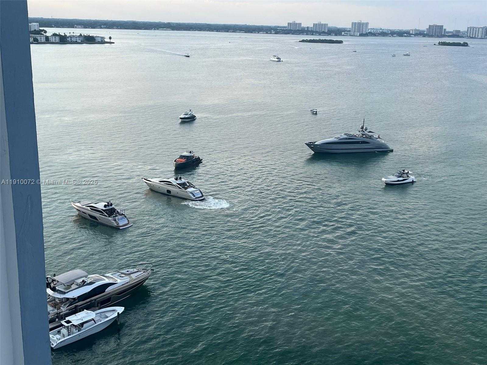 Small Image of 1865 79TH ST CSWY #PHI, North Bay Village Number 55