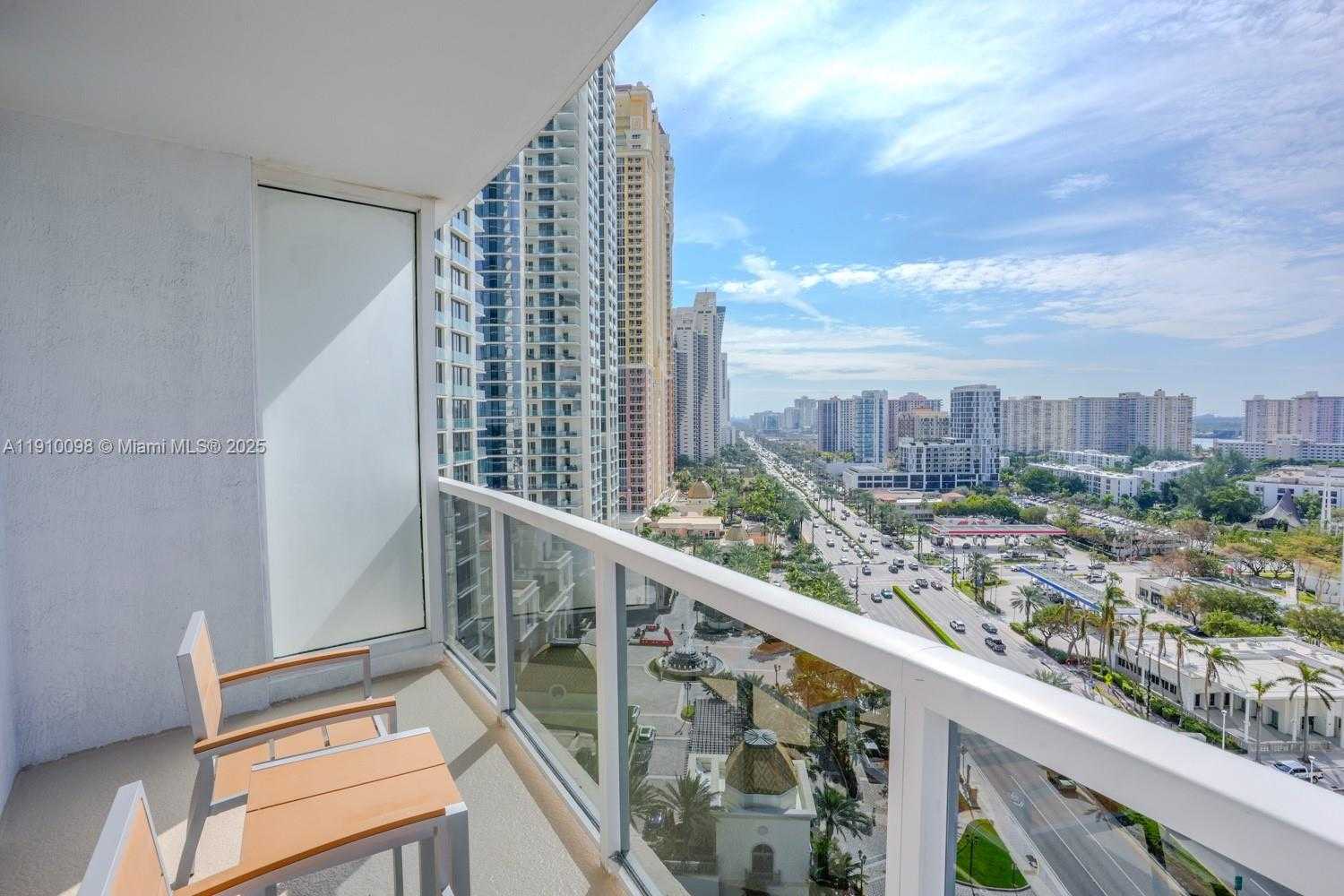 Small Image of 18001 COLLINS AVE #1118, Sunny Isles Beach Number 31