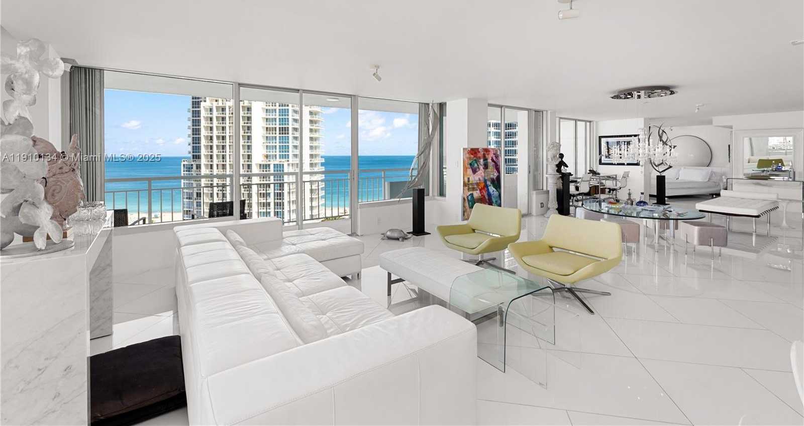 Small Image of 400 SOUTH POINTE DR #2310, Miami Beach Number 12