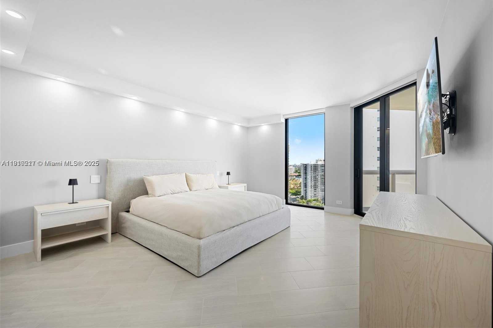 Small Image of 20191 EAST COUNTRY CLUB DR #2206, Aventura Number 16