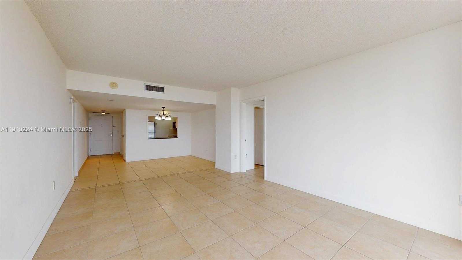 Small Image of 3675 NORTH COUNTRY CLUB DR #1610, Aventura Number 1