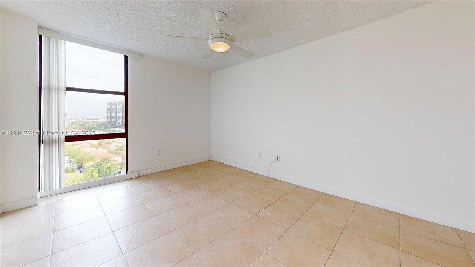 Small Image of 3675 NORTH COUNTRY CLUB DR #1610, Aventura Number 27