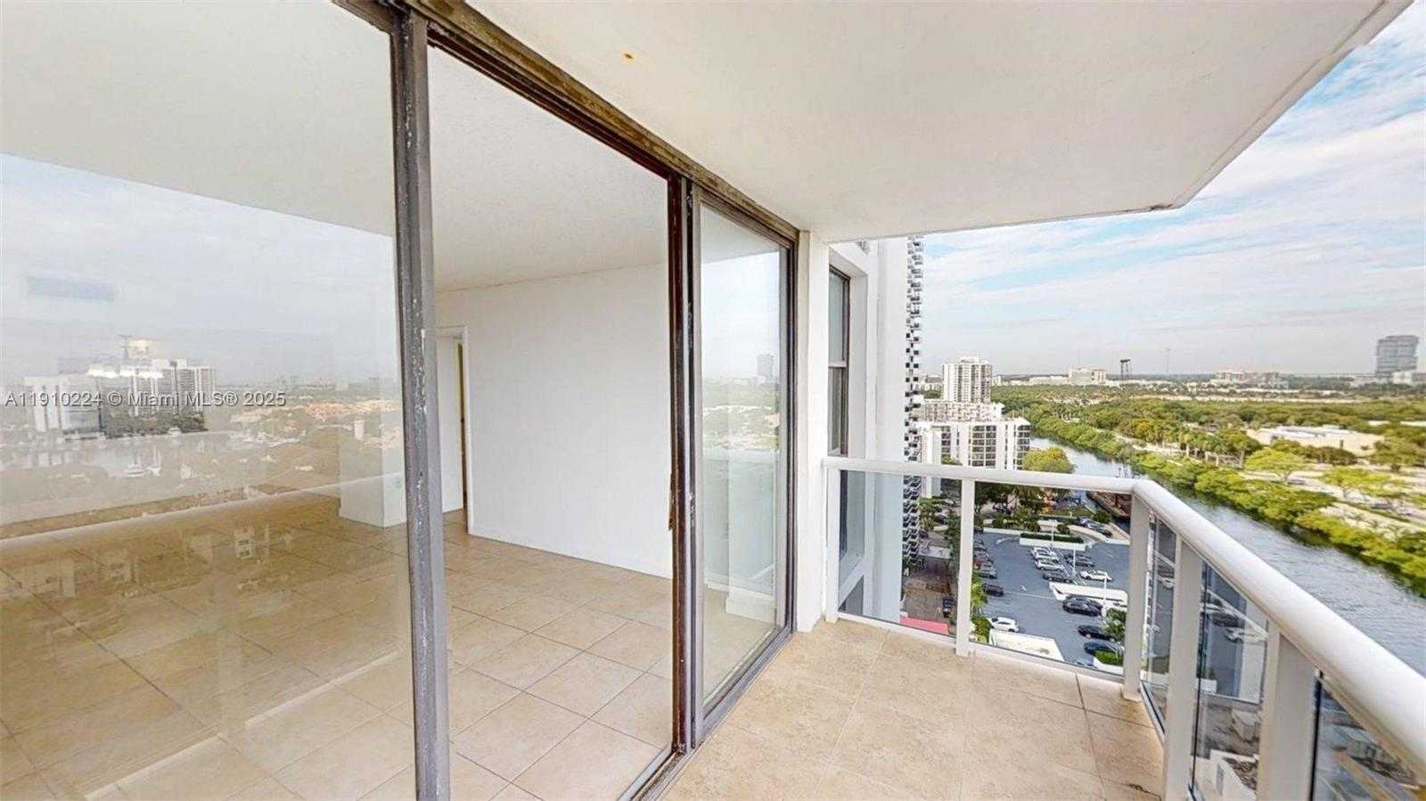 Small Image of 3675 NORTH COUNTRY CLUB DR #1610, Aventura Number 47