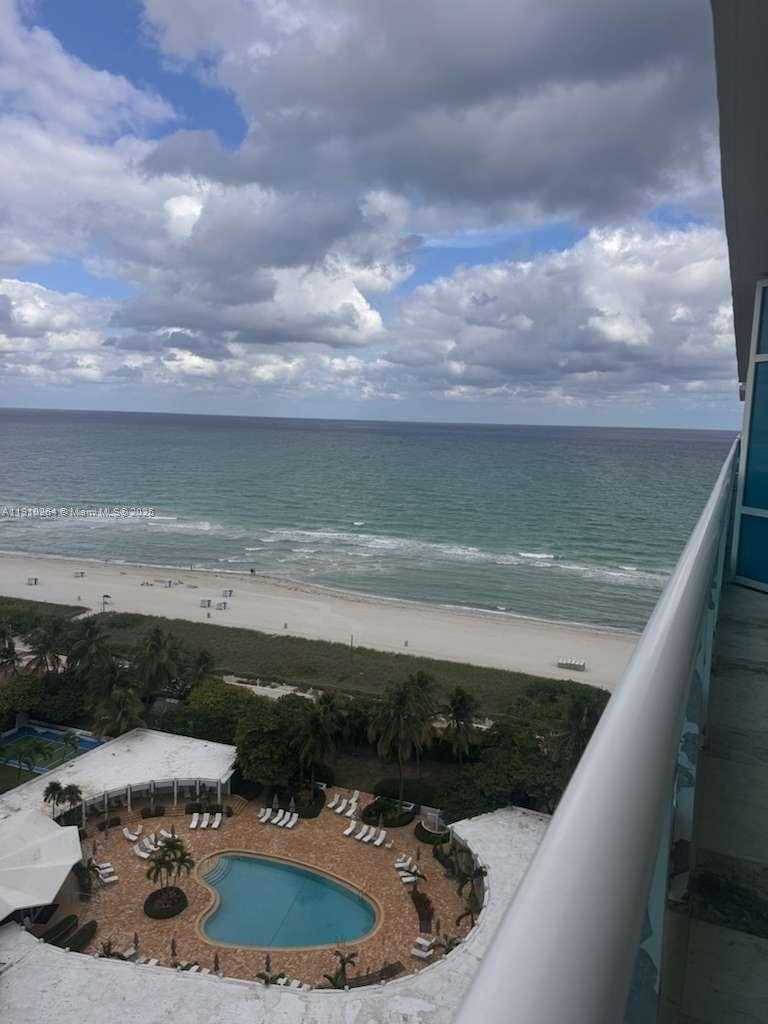 Small Image of 5025 COLLINS AVE #1602, Miami Beach Number 14