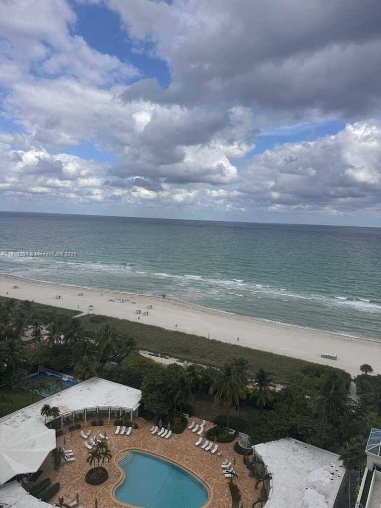 Small Image of 5025 COLLINS AVE #1602, Miami Beach Number 15