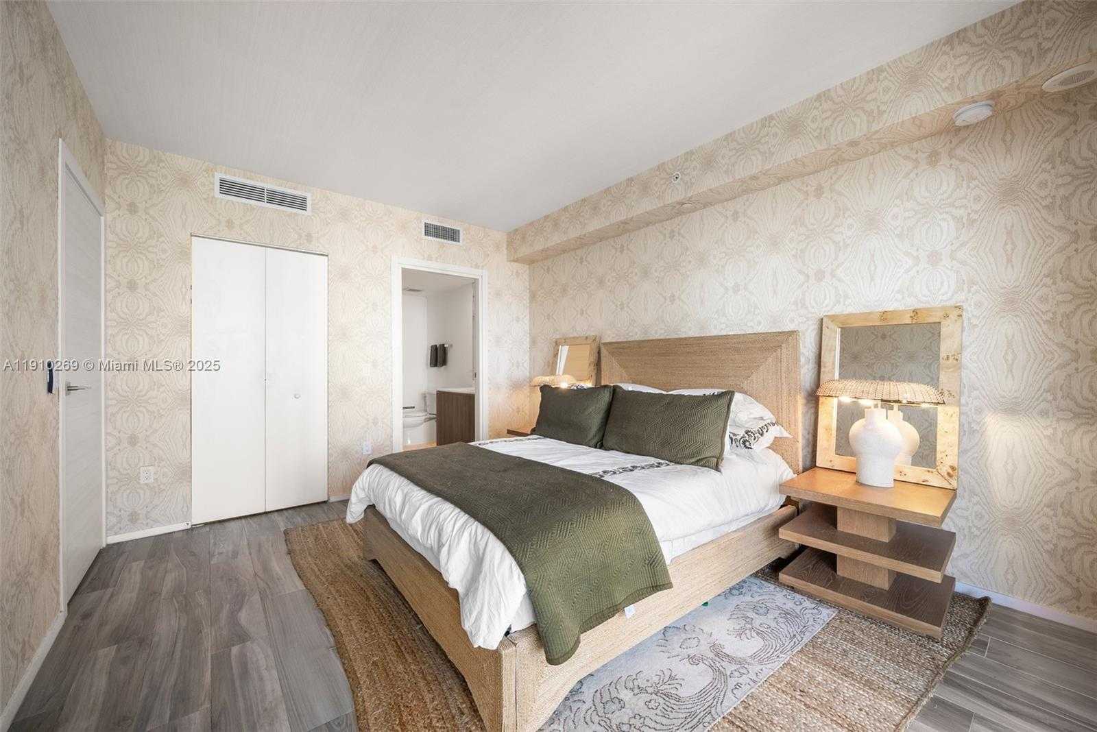 Small Image of 801 SOUTH MIAMI AVE #2110, Miami Number 20