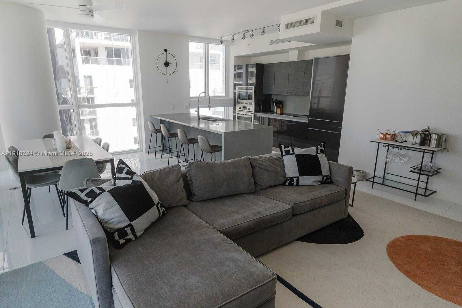 Small Image of 1080 BRICKELL AVE #3309, Miami Number 12
