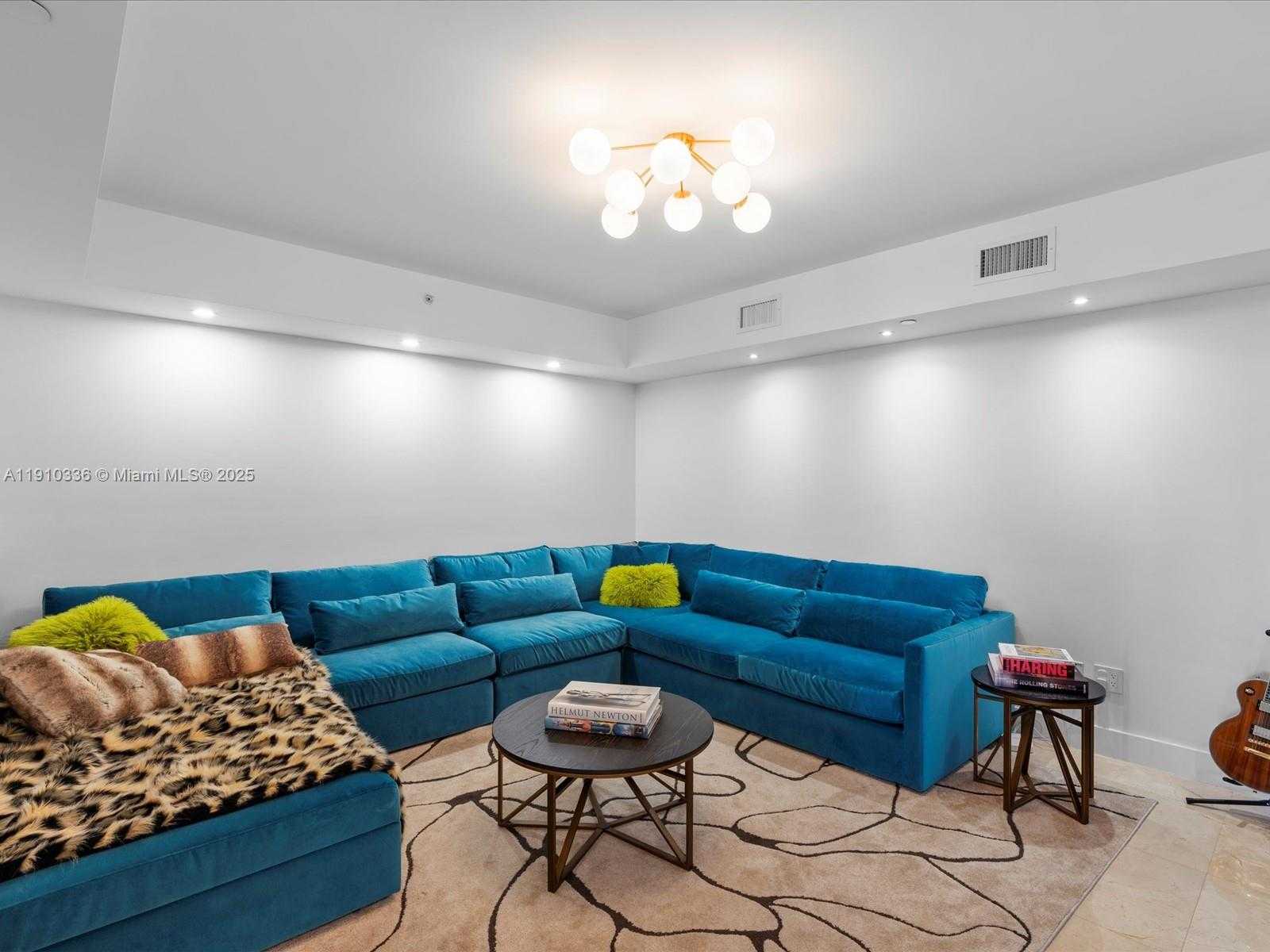 Small Image of 3301 NORTH EAST 183RD ST #2706, Aventura Number 11