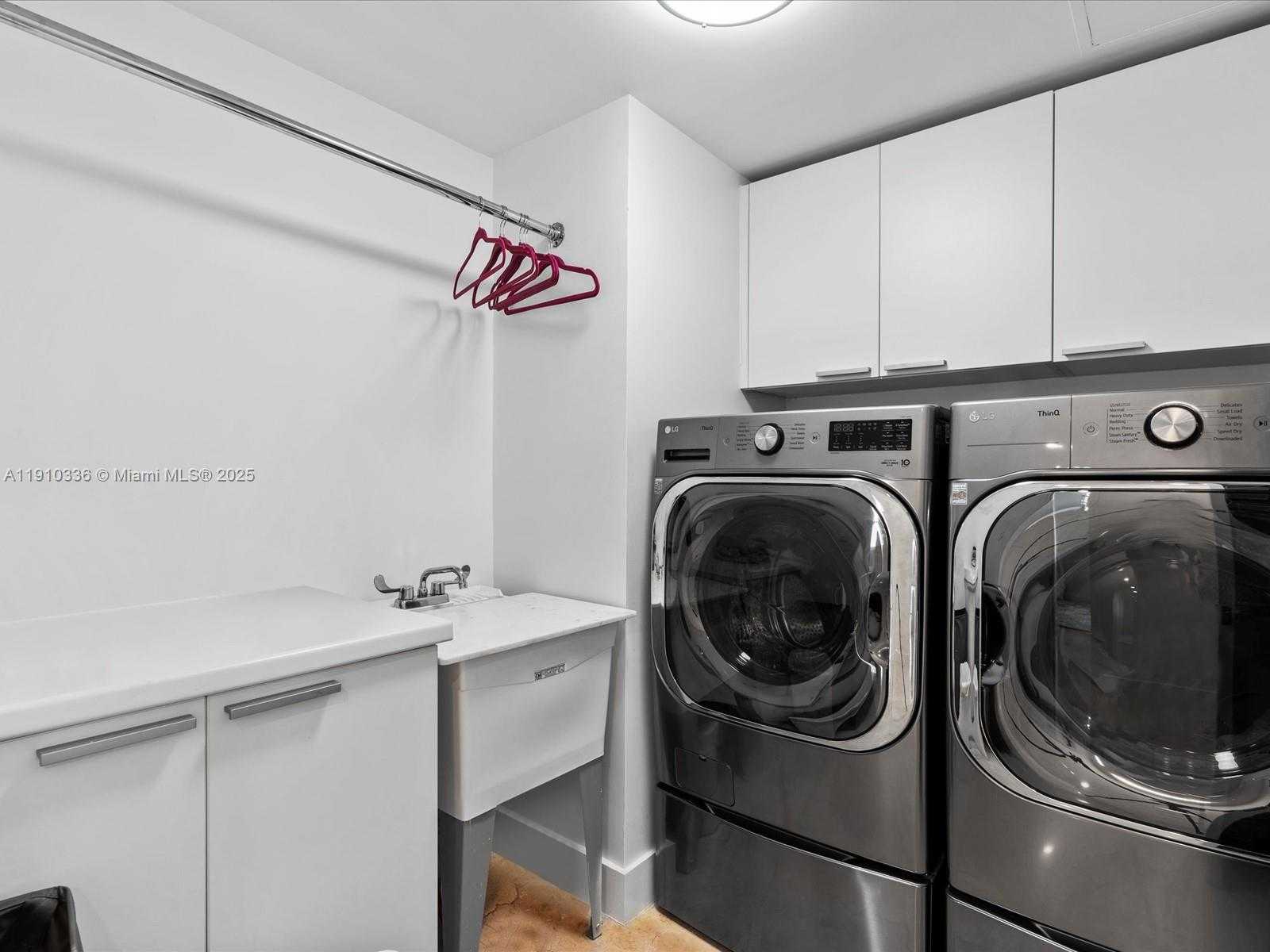 Small Image of 3301 NORTH EAST 183RD ST #2706, Aventura Number 32