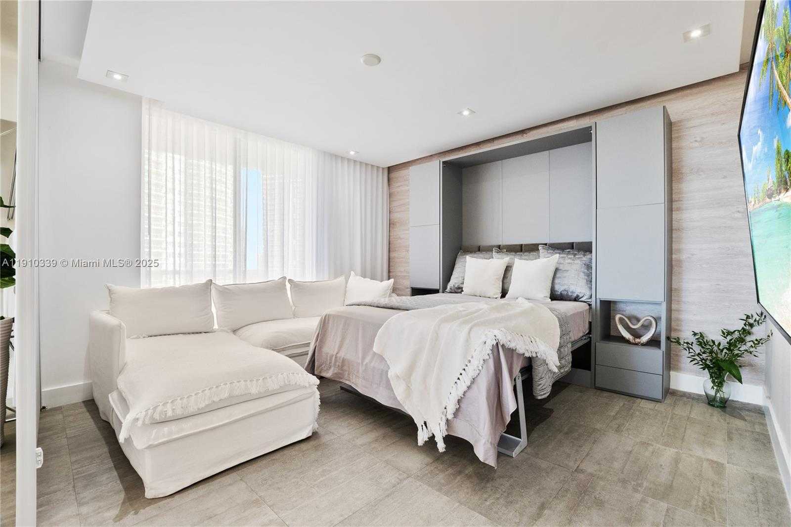 Small Image of 20281 EAST COUNTRY CLUB DR #808, Aventura Number 10