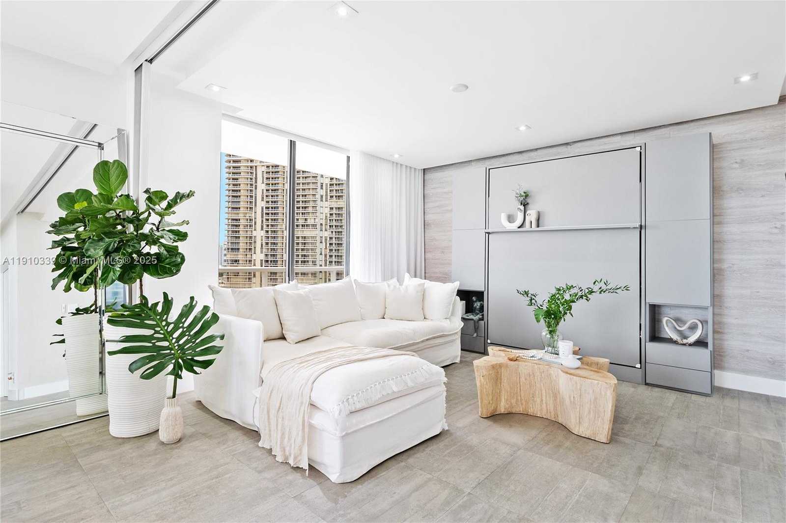 Small Image of 20281 EAST COUNTRY CLUB DR #808, Aventura Number 11