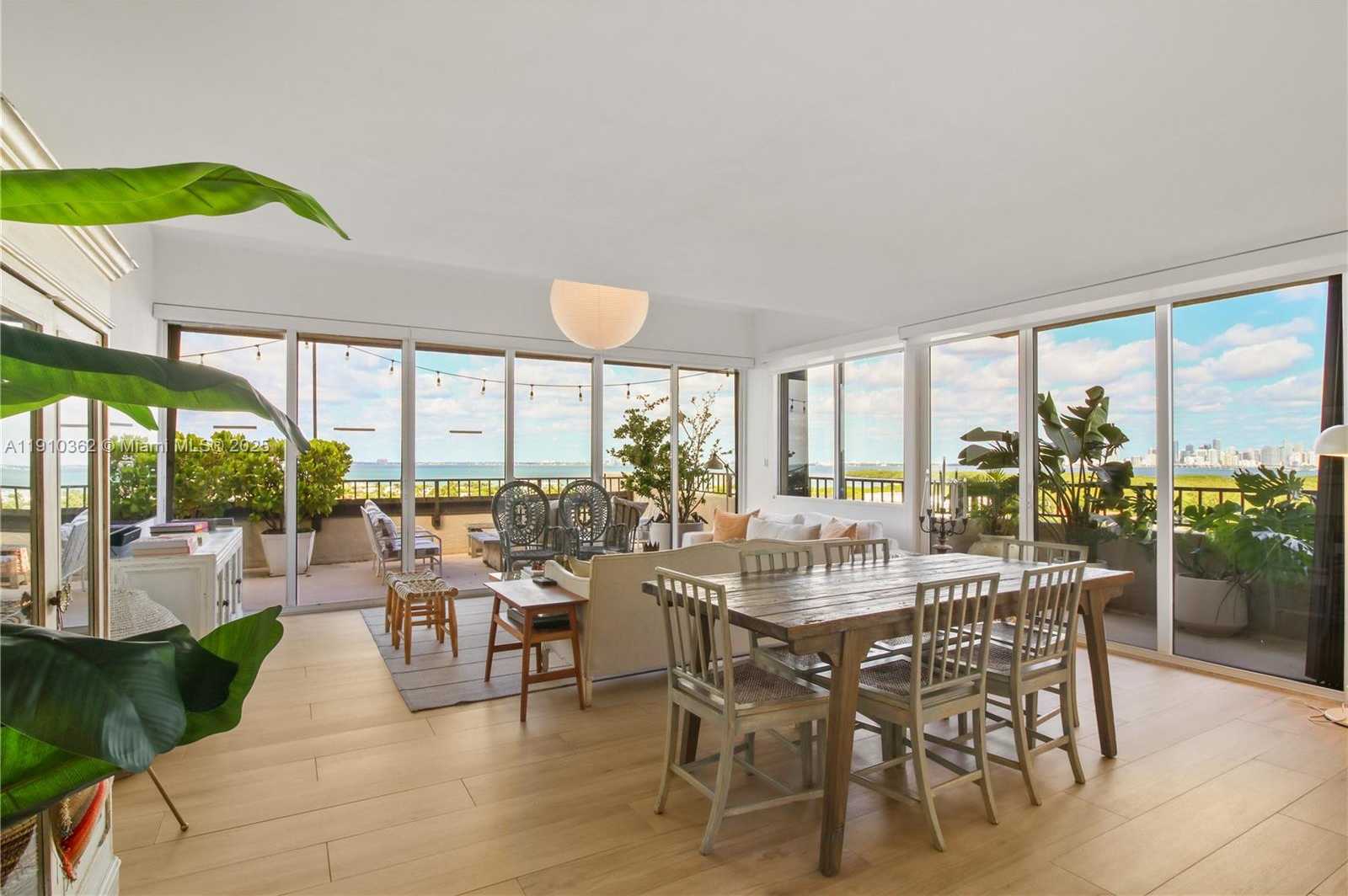 Small Image of 151 CRANDON BLVD #1136, Key Biscayne Number 22