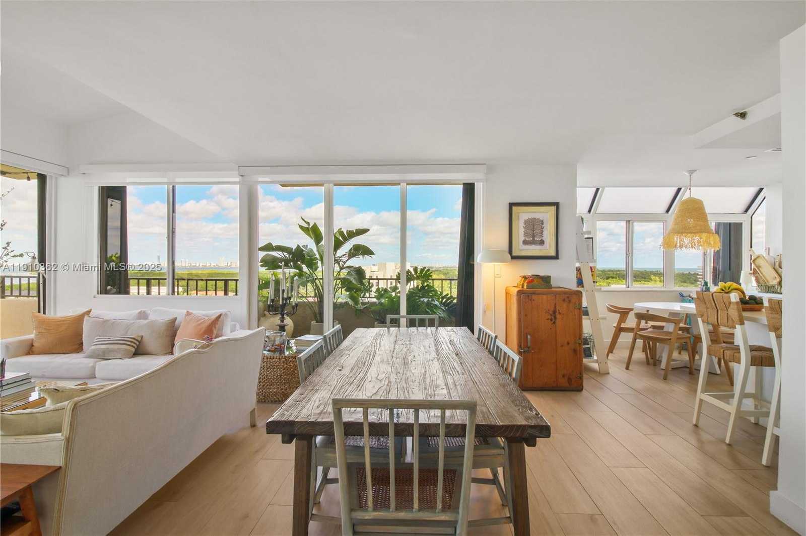 Small Image of 151 CRANDON BLVD #1136, Key Biscayne Number 23