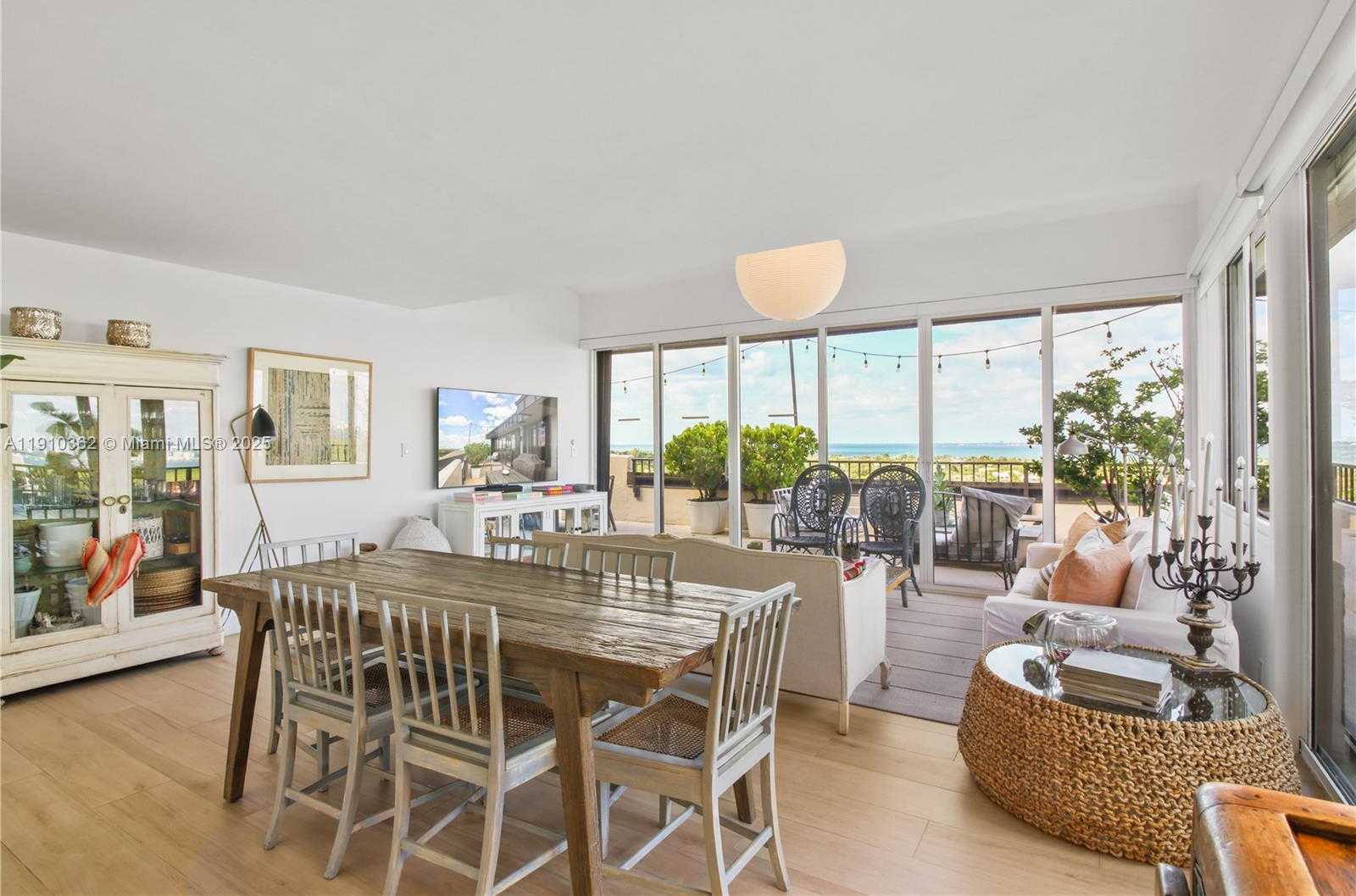 Small Image of 151 CRANDON BLVD #1136, Key Biscayne Number 25