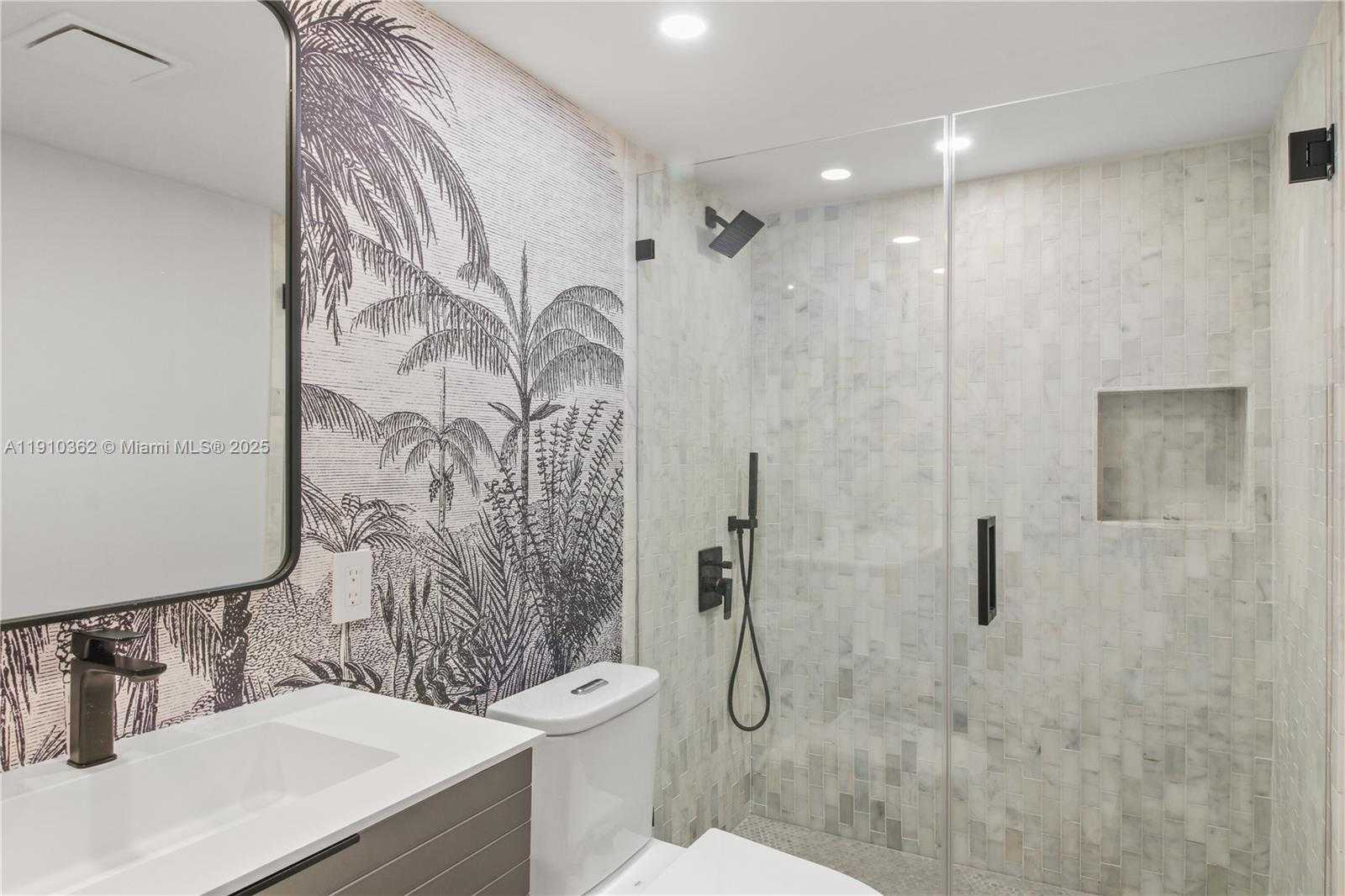 Small Image of 151 CRANDON BLVD #1136, Key Biscayne Number 41