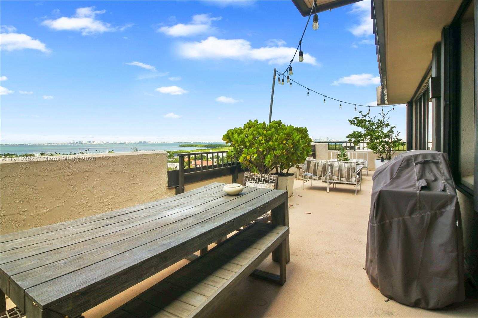 Small Image of 151 CRANDON BLVD #1136, Key Biscayne Number 55