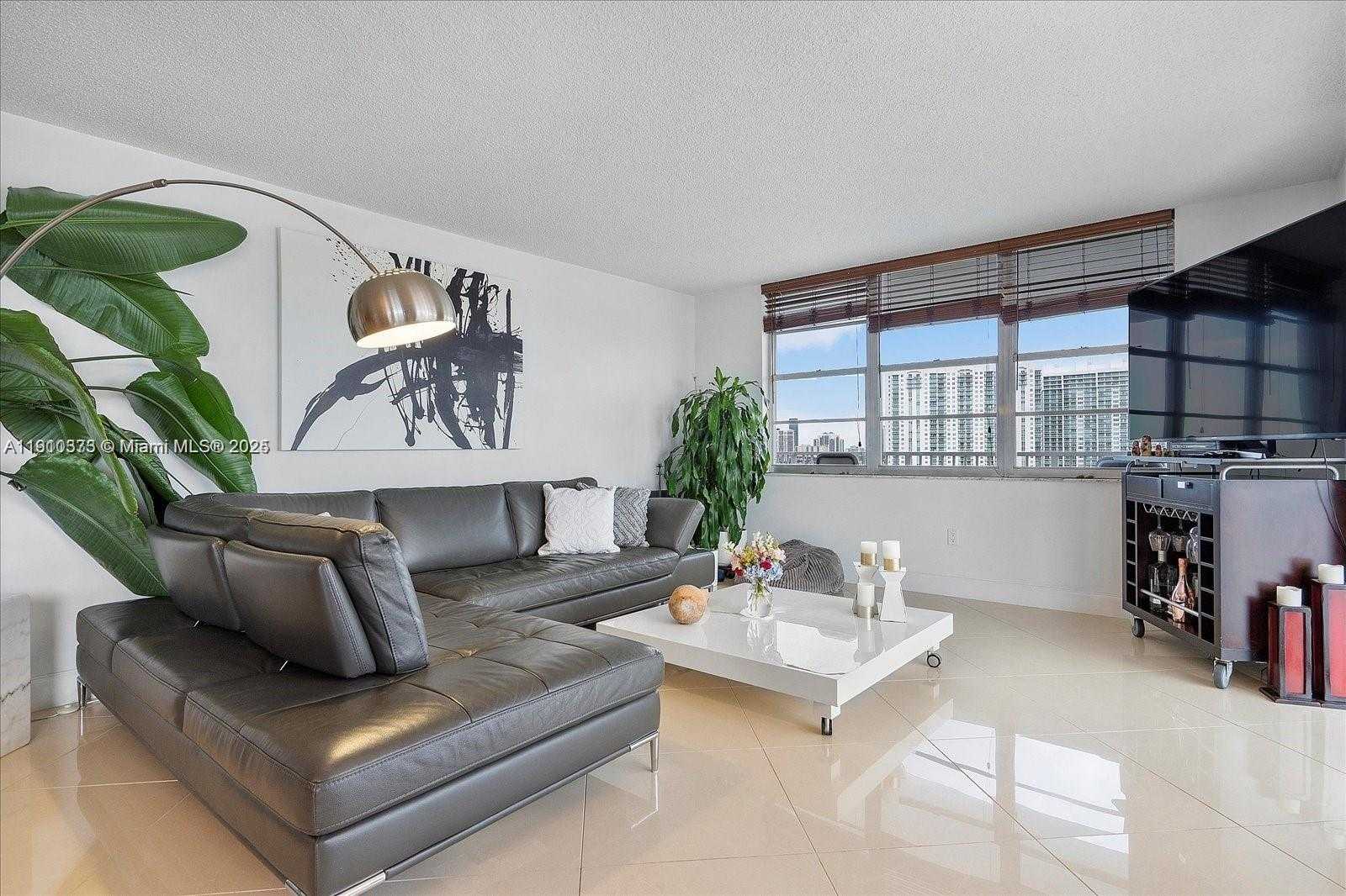 Small Image of 2851 NORTH EAST 183RD ST #1717E, Aventura Number 10