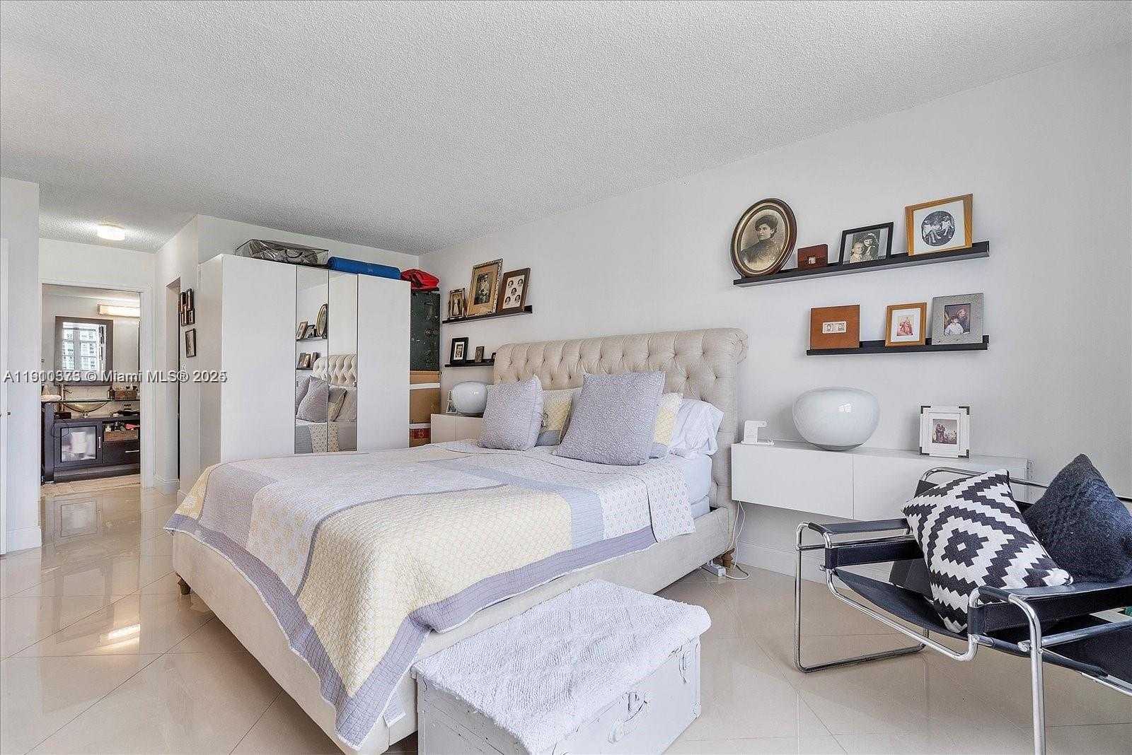 Small Image of 2851 NORTH EAST 183RD ST #1717E, Aventura Number 21