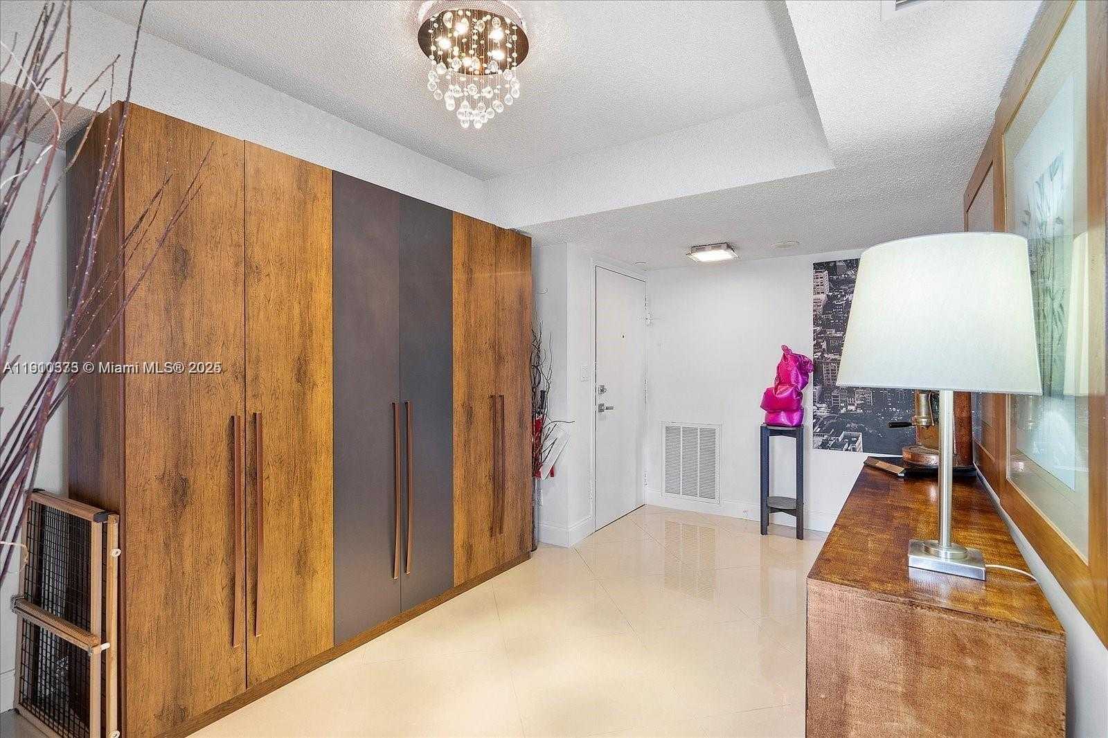 Small Image of 2851 NORTH EAST 183RD ST #1717E, Aventura Number 22