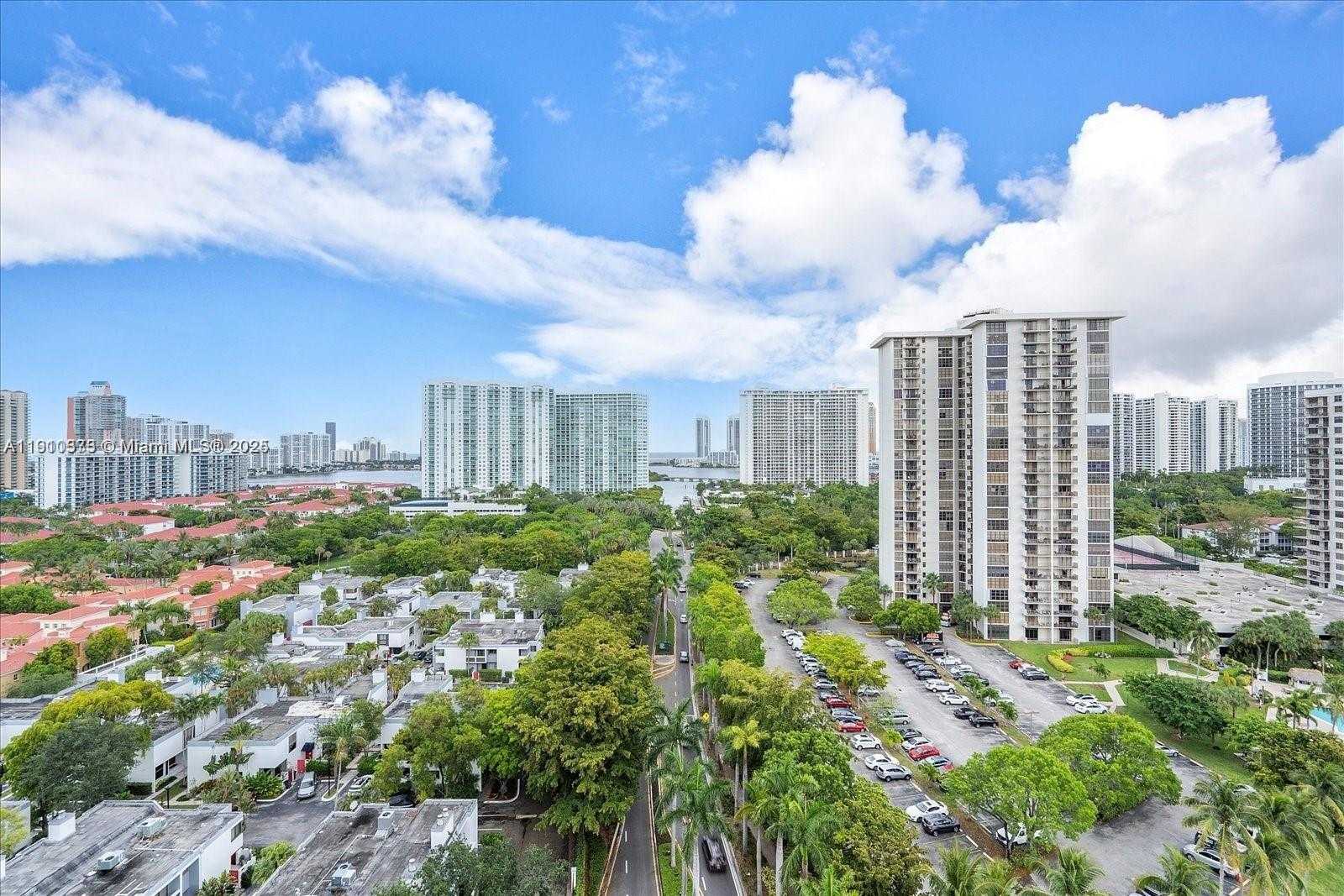 Small Image of 2851 NORTH EAST 183RD ST #1717E, Aventura Number 30