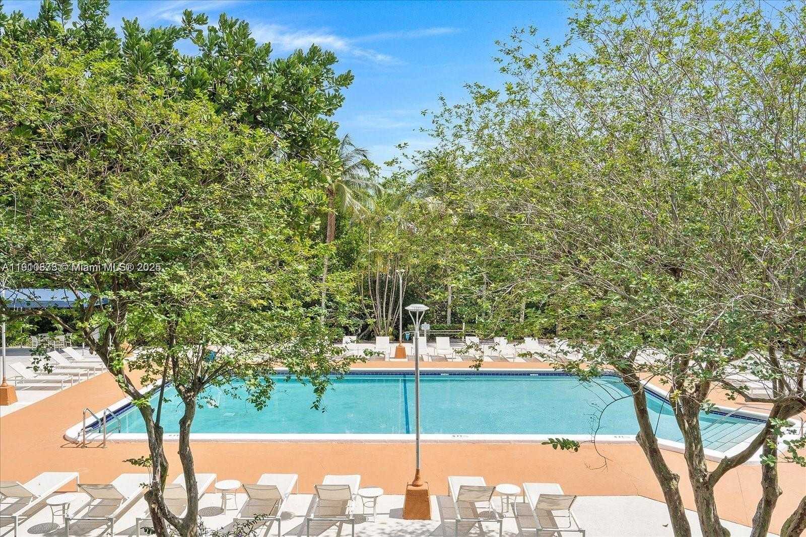 Small Image of 2851 NORTH EAST 183RD ST #1717E, Aventura Number 31