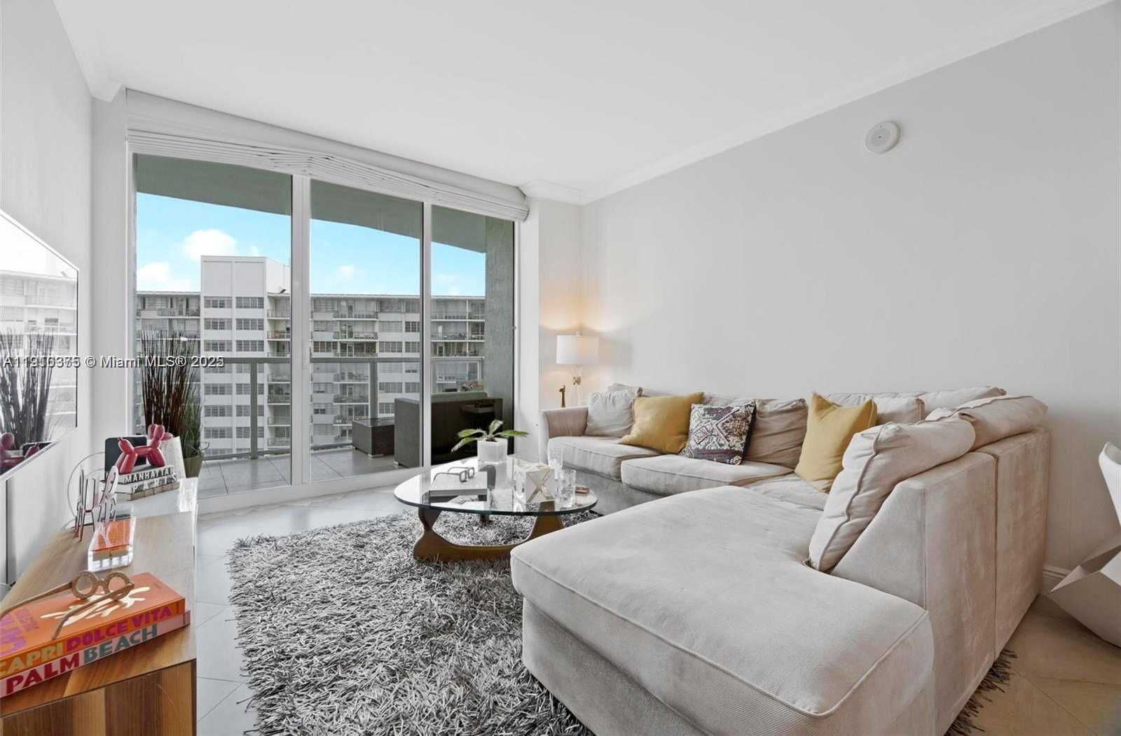 Small Image of 218 SOUTH EAST 14TH ST #1003, Miami Number 14