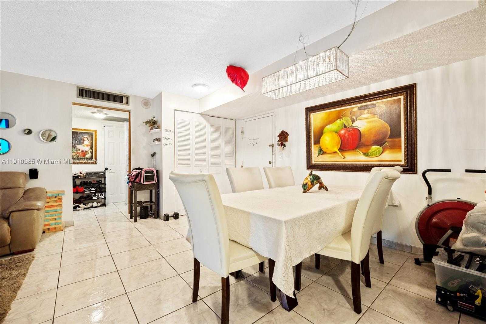 Small Image of 231 174TH ST #320, Sunny Isles Beach Number 11