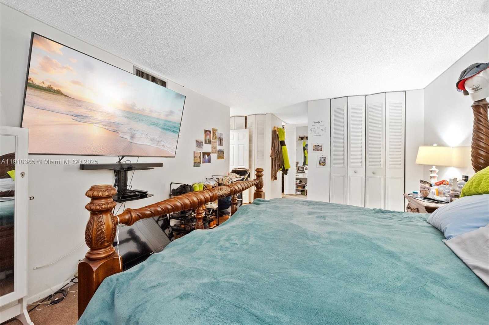 Small Image of 231 174TH ST #320, Sunny Isles Beach Number 16