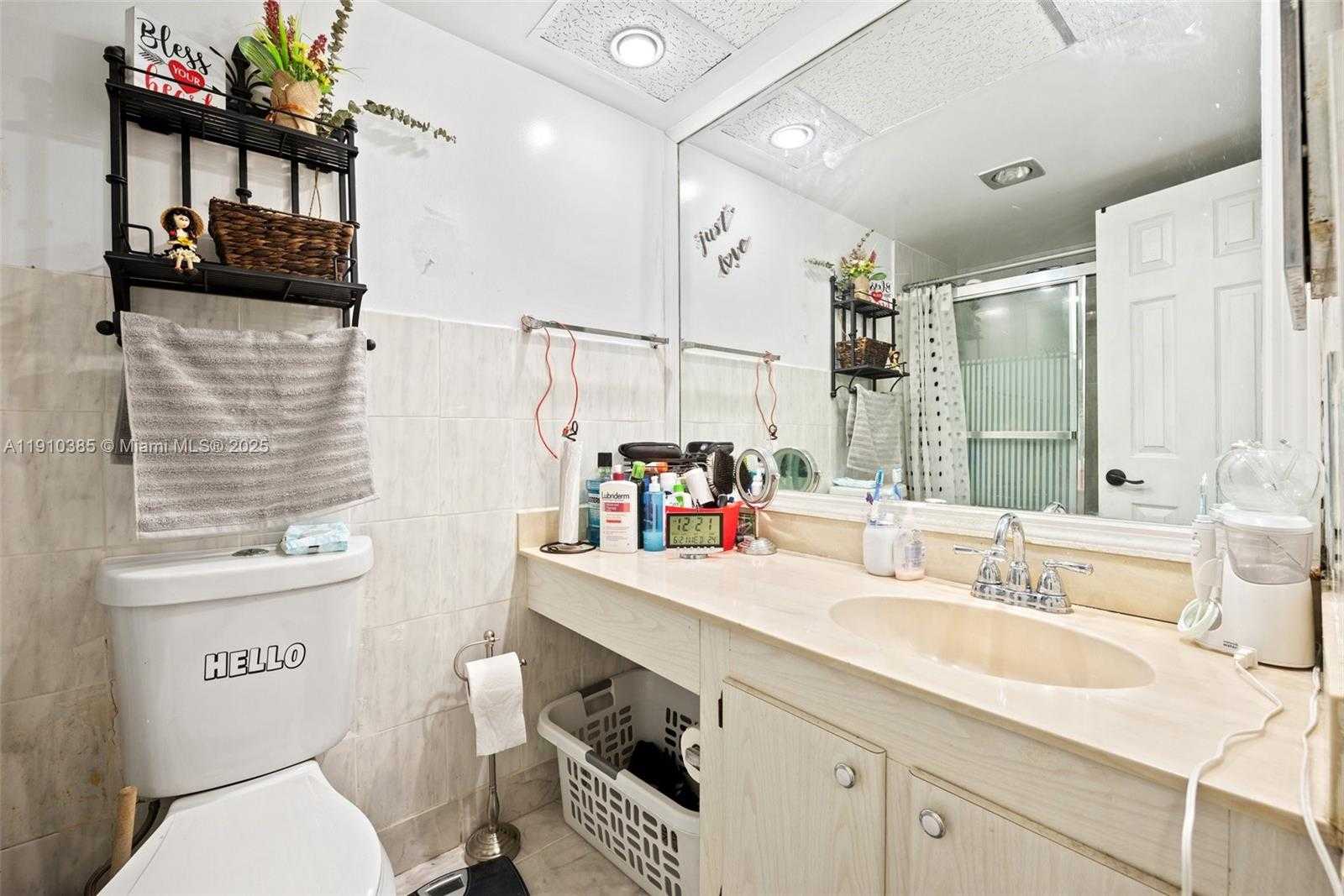 Small Image of 231 174TH ST #320, Sunny Isles Beach Number 18