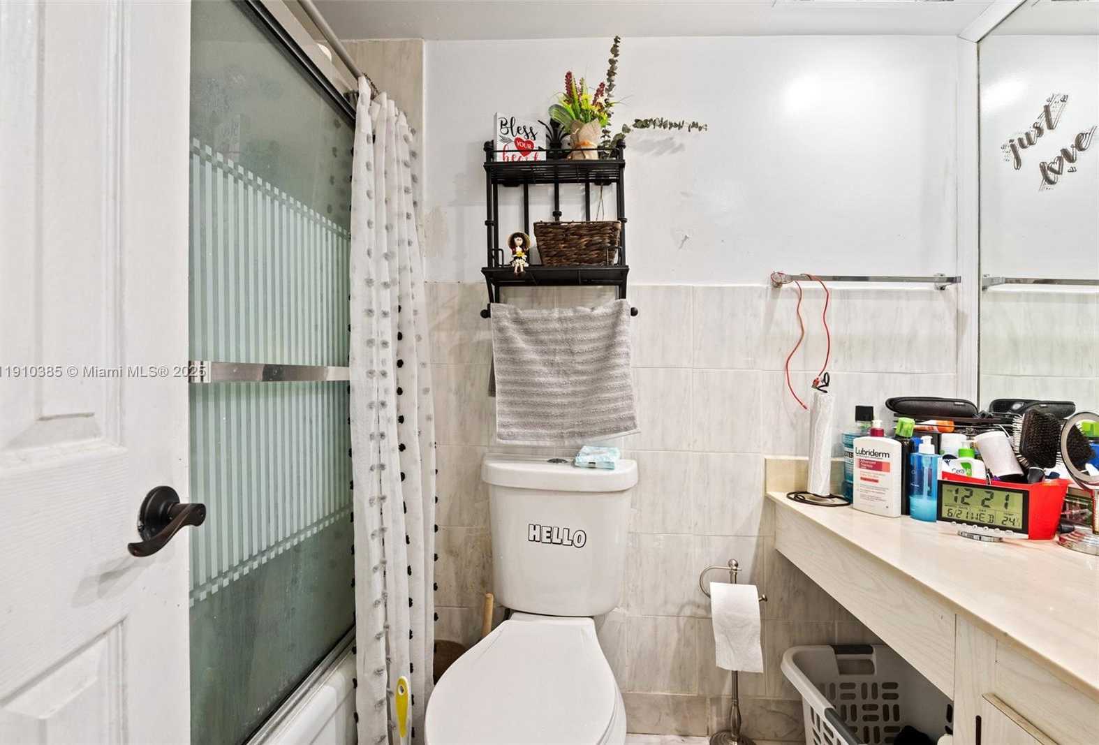 Small Image of 231 174TH ST #320, Sunny Isles Beach Number 19