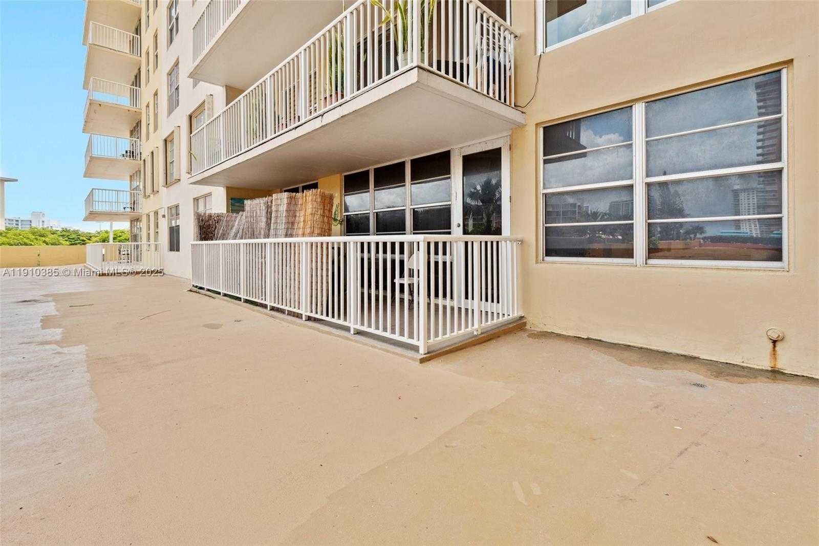 Small Image of 231 174TH ST #320, Sunny Isles Beach Number 25