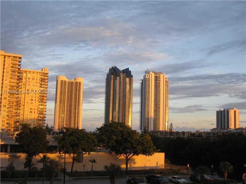 Small Image of 231 174TH ST #320, Sunny Isles Beach Number 3