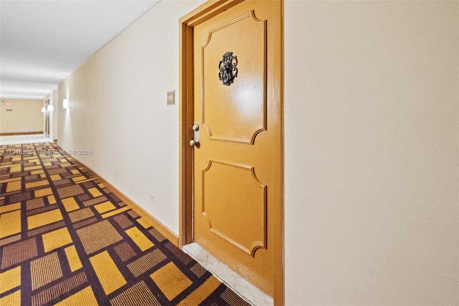 Small Image of 231 174TH ST #320, Sunny Isles Beach Number 5