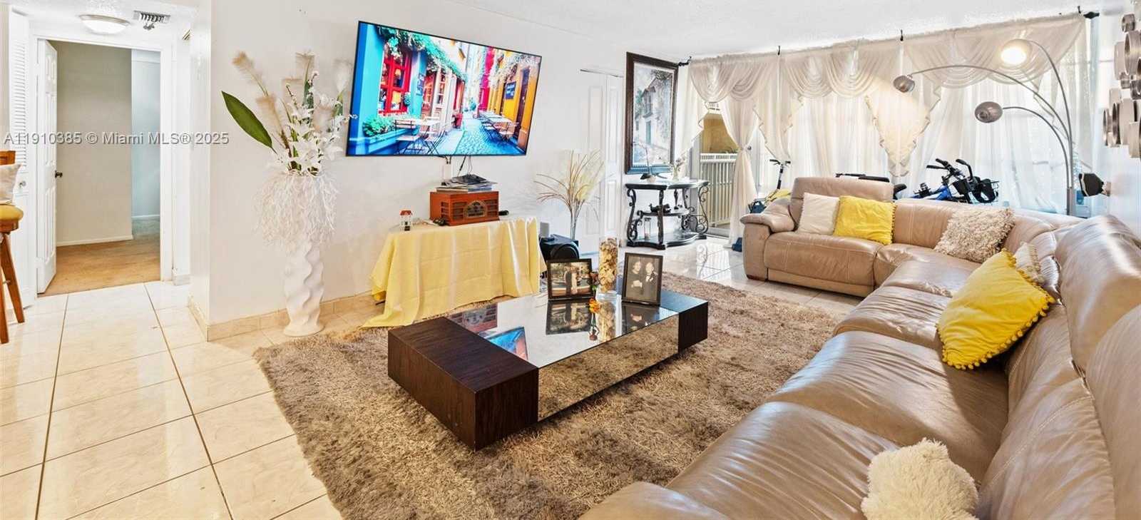 Small Image of 231 174TH ST #320, Sunny Isles Beach Number 8