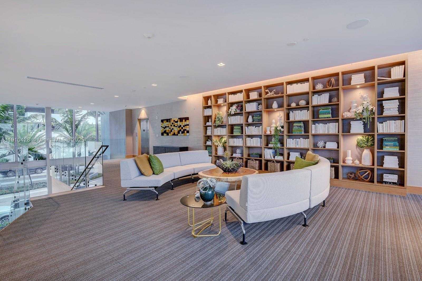 Small Image of 16385 BISCAYNE BLVD #1219, North Miami Beach Number 22