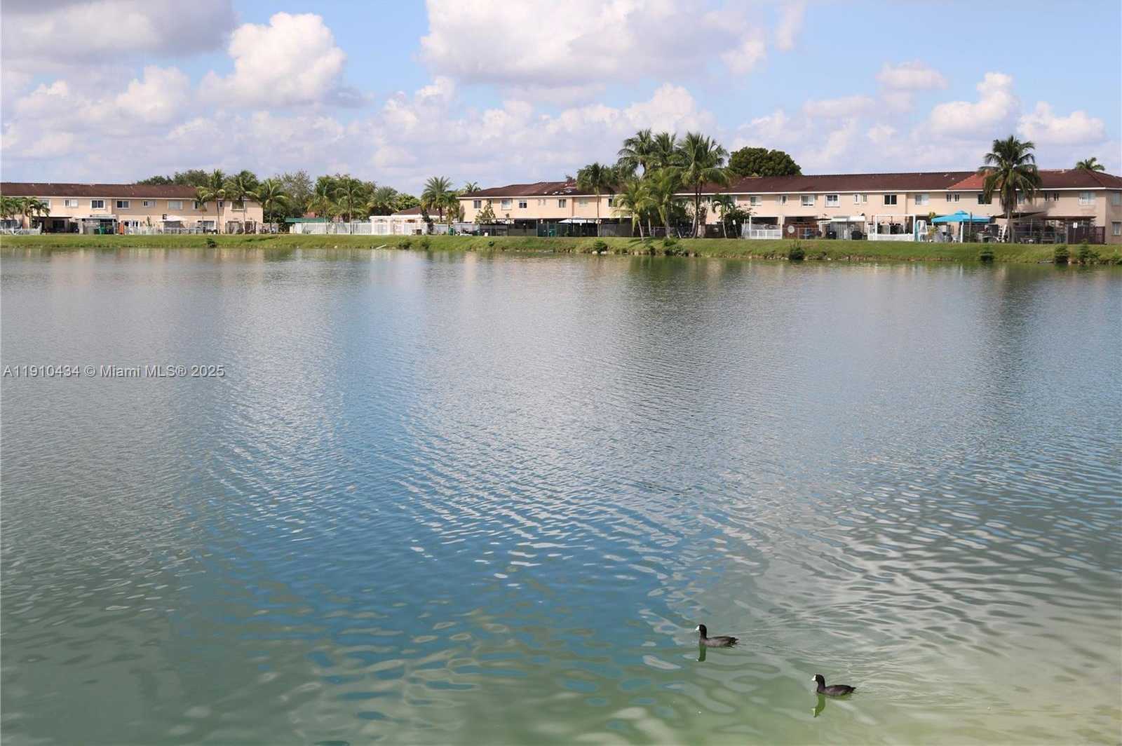 Small Image of 17406 SOUTH WEST 139TH CT, Miami Number 30