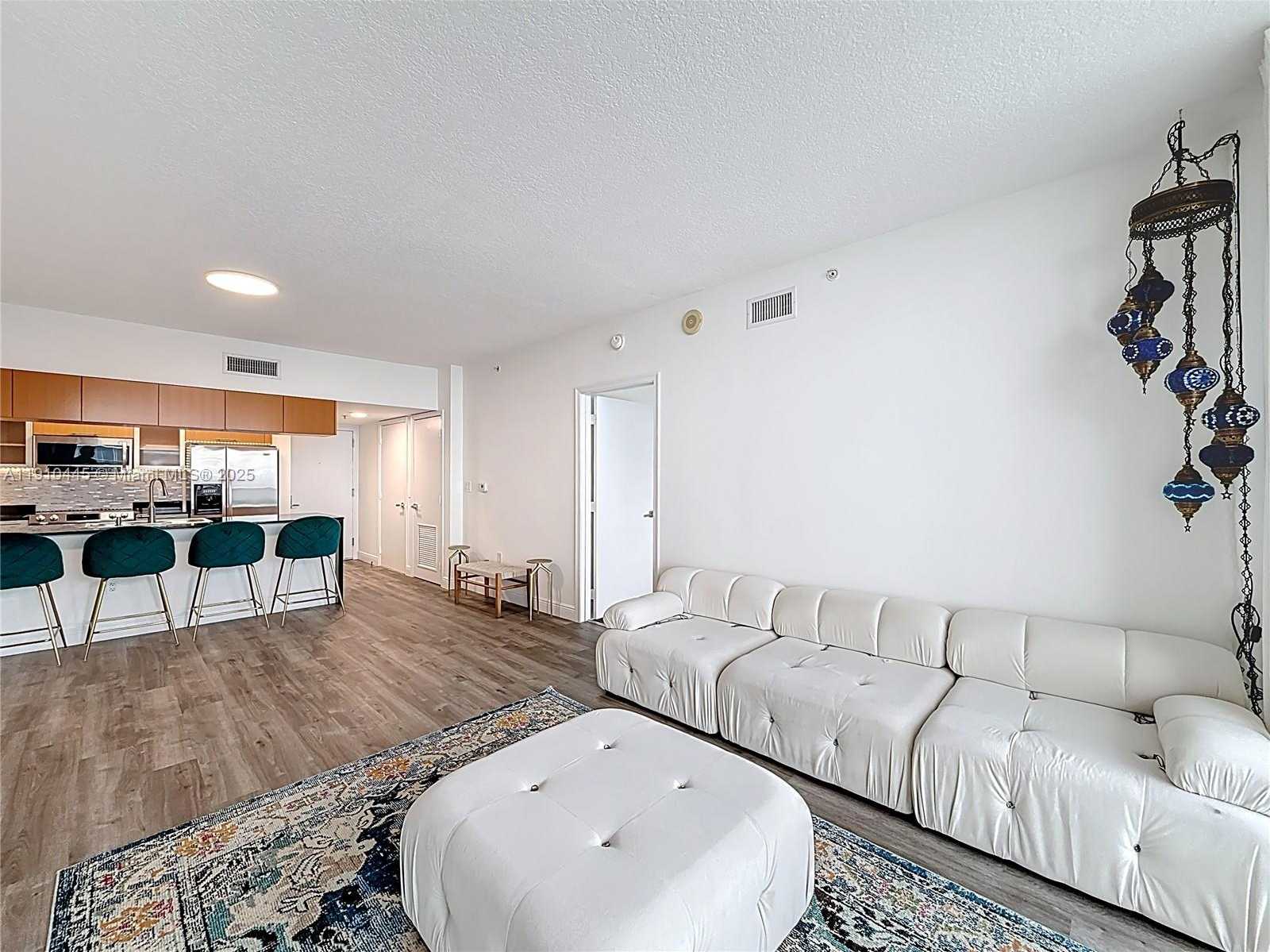 Small Image of 1750 NORTH BAYSHORE DR #5503, Miami Number 11