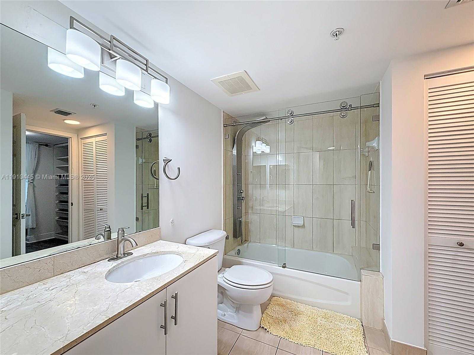 Small Image of 1750 NORTH BAYSHORE DR #5503, Miami Number 17