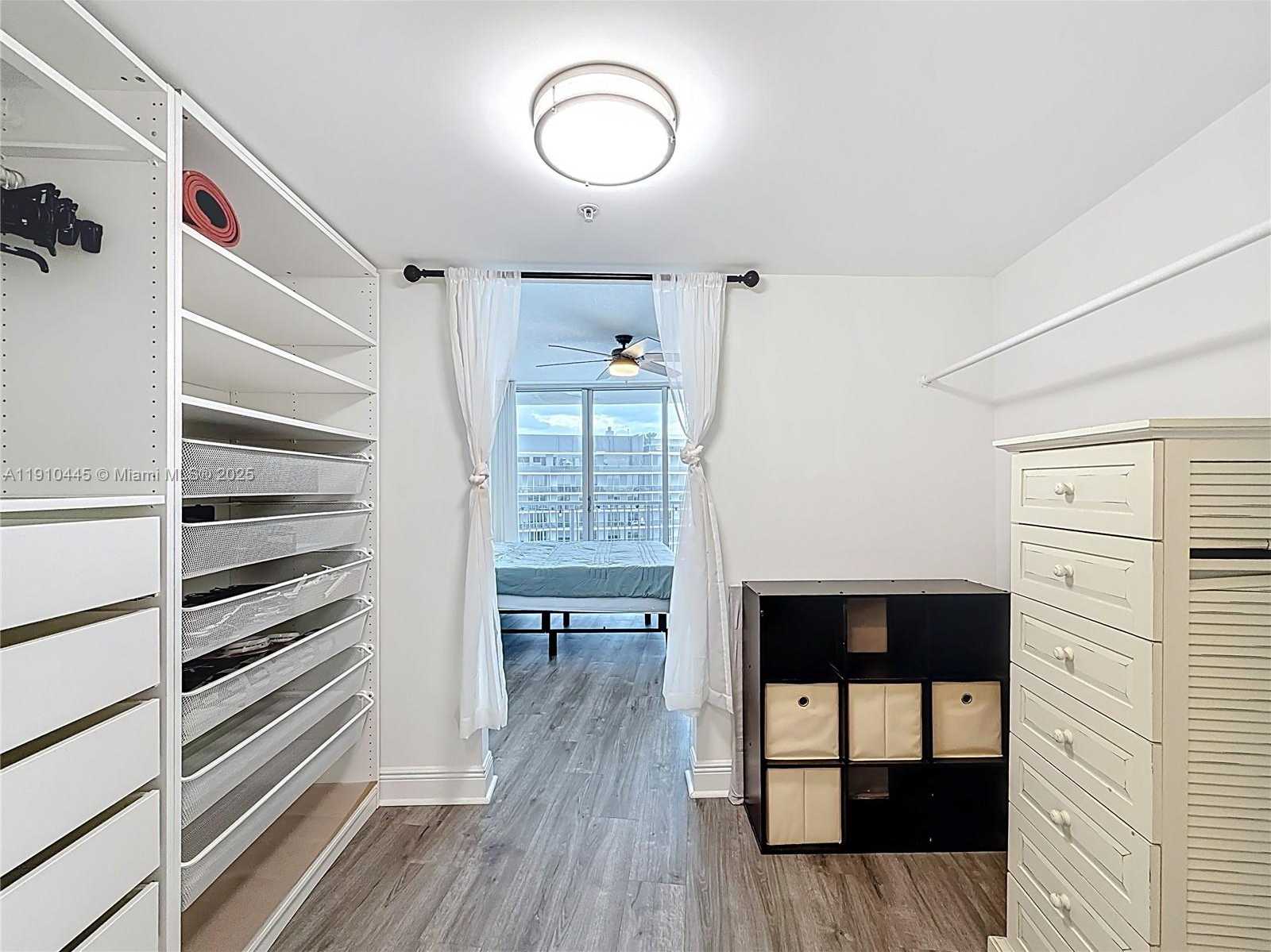 Small Image of 1750 NORTH BAYSHORE DR #5503, Miami Number 21