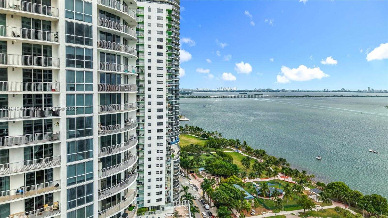Small Image of 1750 NORTH BAYSHORE DR #5503, Miami Number 26