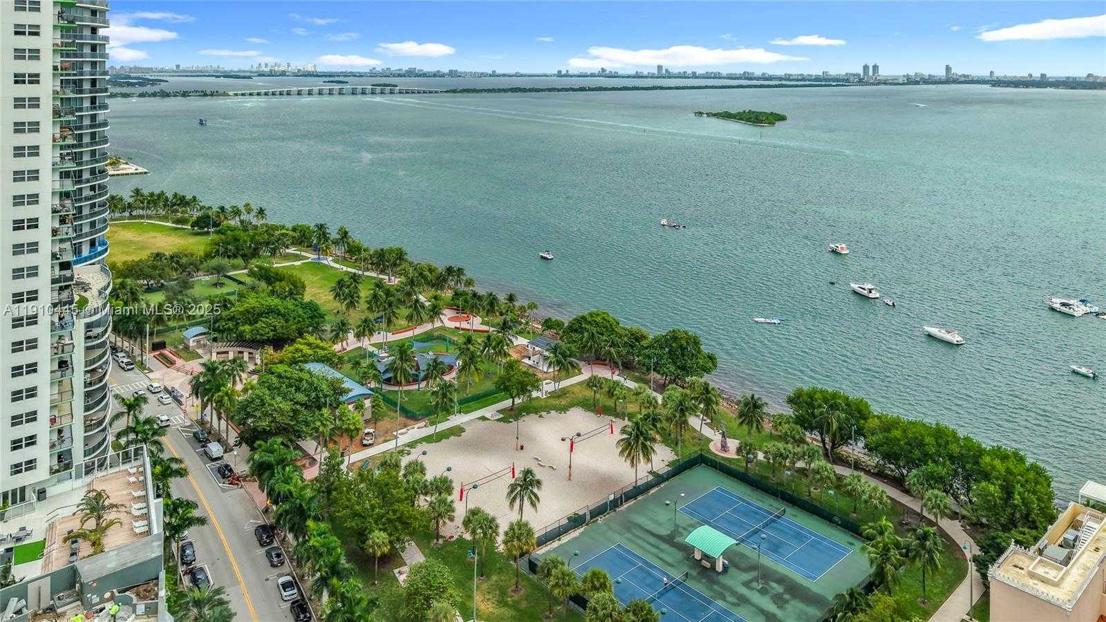 Small Image of 1750 NORTH BAYSHORE DR #5503, Miami Number 29