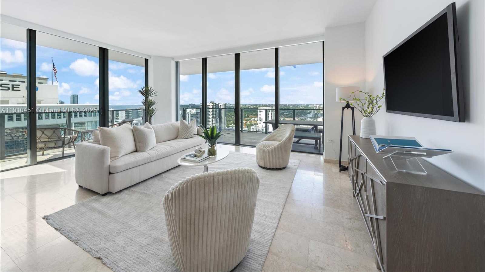 Small Image of 88 SOUTH WEST 7TH ST #2602, Miami Number 1